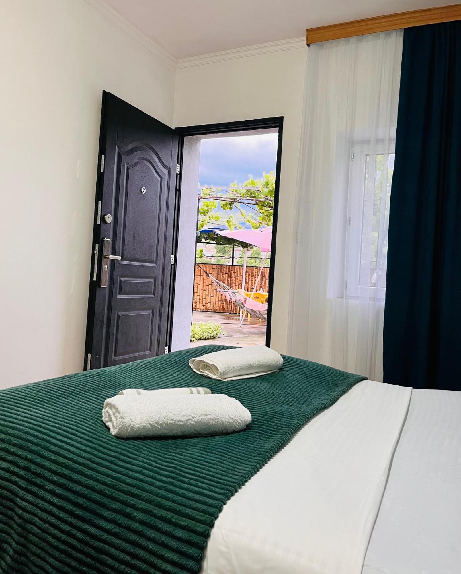 Hotel Sunny アハルツィヘ エクステリア 写真